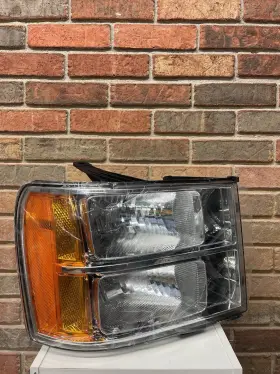 20-6820-00-1 Advance Auto 2007-2014 Gmc Sierra Left Passenger Side Headlight Assembly Chrome Housing New 20-6820-00-1 Advance Auto 2007-2014 Gmc Sierra Left Passenger Side Headlight Assembly Chrome Housing New