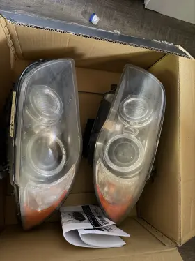 7181285-03 Bmw 63.11 135i Xenon Headlights Angel Eyes Set
