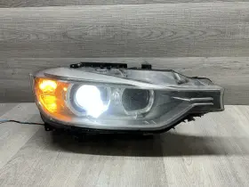 7284620 Bmw 2012-2016 3 Series 328i 335i Xenon Headlight Afs Passenger With Damage Oem A 7284620 Bmw 2012-2016 3 Series 328i 335i Xenon Headlight Afs Passenger With Damage Oem A