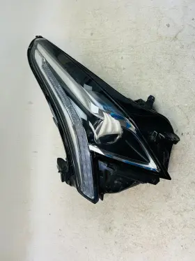 119-02 Cadillac 2017-2019 Xt5 Halogen With Led Headlight Right Passenger Side Oem L801