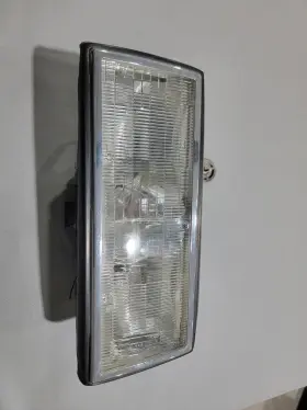 16513822 Cadillac 91-93 Deville Fleetwood Fwd Right Headlight Headlamp Head Light Lamp