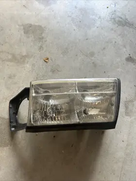 25627585 Cadillac 97-99 Deville Oem Left Side Headlight Bracket Lamp 25627585 Cadillac 97-99 Deville Oem Left Side Headlight Bracket Lamp