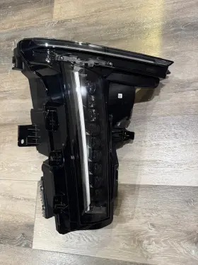 85022350 Cadillac 2023-2025 Lyriq Full Led Headlight Right Passenger Side Oem