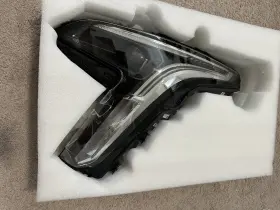 85525015 Cadillac Cracked 2019-2022 Xt4 Left Driver Lh Headlight With Cornering Light 85525015 Cadillac Cracked 2019-2022 Xt4 Left Driver Lh Headlight With Cornering Light