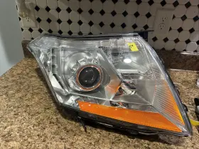 948-327-0 Cadillac Euc 2010/11/12/13 Srx Headlight Left Driver Oem Halogen Lh