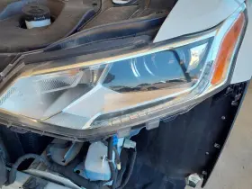 114-10818l Chevrolet Driver Left Headlight Hid Opt T4f Fits 19-20 Traverse 1849193