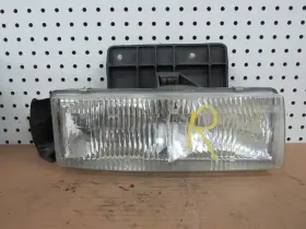 16518494 Chevrolet 95 96 97 98 99 00 01 02 03 04 05 Astro Headlamp Assembly Oem