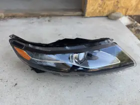 22769171 Chevrolet 2011-2015 Chevy Volt Headlight Passenger Rh Halogen Oem