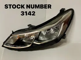84156517 Chevrolet 2016-2019 Chevy Cruze Genuine Lh Halogen Headlight. Driver Side 84156517 Chevrolet 2016-2019 Chevy Cruze Genuine Lh Halogen Headlight. Driver Side