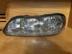 Cv10085-l Chevrolet 1997-2005 Chevy Malibu Vision Left Hand Headlight Assembly
