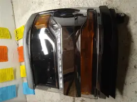 114-02892l Chevrolet Truck Driver Headlight Chrome Bezel Led Fits 16-18 Silverado 1500 Pickup 838200