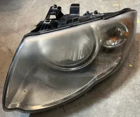 04857991ad Chrysler 2001 To 2007 Town And Country Left Driver Headlight Valeo 332193 04857991ad Chrysler 2001 To 2007 Town And Country Left Driver Headlight Valeo 332193