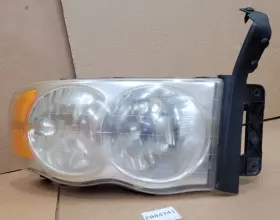 55077120ab Daimler Chrysler / Wagner Oem 2002-2005 Dodge Ram 1500 Passenger Headlight Assembly Right Head Light Lamp 55077120ab Daimler Chrysler / Wagner Oem 2002-2005 Dodge Ram 1500 Passenger Headlight Assembly Right Head Light Lamp