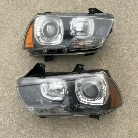 2c3cdxct1ch123374 Dodge 11 12 13 14 Charger Rt R/t 392 Hid Xenon Headlight Set 2c3cdxct1ch123374 Dodge 11 12 13 14 Charger Rt R/t 392 Hid Xenon Headlight Set