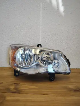 2221-0132r Eagle Eyes Passenger Side Headlight For Town And Country 8-16 Grand Caravan 11-20