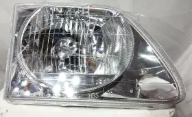 Fr345-b001r Eagle Eyes Headlight Lamp For 01-03 Ford F150/f250 Pickup W/lightning Passenger Right Fr345-b001r Eagle Eyes Headlight Lamp For 01-03 Ford F150/f250 Pickup W/lightning Passenger Right