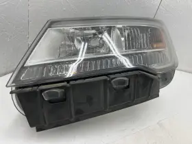 431617 Ford Used Left Headlight Assembly Fits 2017 Explorer Base Without Police Package L