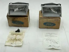 E80y-13008-b Ford 1988 Nos Lincoln Continental Headlight Assembly New Old Stock Pair Left Right