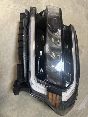 Nl1b-13035-a Ford 2022 2023 2024 Expedition Driver Lh Left Headlight Black Bezel Oem Full Led