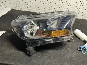 114-10783r Ford Truck Passenger Headlight Halogen Xl Amber Turn Lens Fits 19-21 Ranger 1904279
