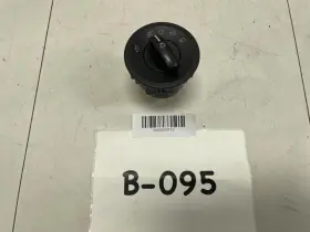 619.fd8c09 Ford Truck 2009 Escape Hybrid Headlight Fog Lamp Switch Oem 619.fd8c09 Ford Truck 2009 Escape Hybrid Headlight Fog Lamp Switch Oem