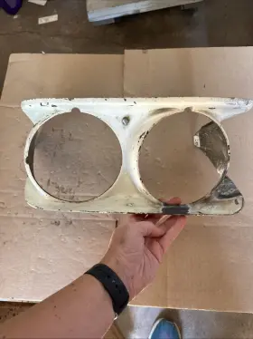 6957046 General Motors 3957046 Oem Cast Rh Headlight Bezel For 1969 1970 1971 Corvette With Washer Nozzle 6957046 General Motors 3957046 Oem Cast Rh Headlight Bezel For 1969 1970 1971 Corvette With Washer Nozzle