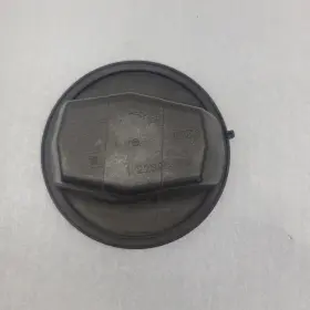 22890585 Gm 2015-2019 Silverado 2500 Hd Oem Headlight Bulb Dust Cover Lower Lh / Rh 22890585 Gm 2015-2019 Silverado 2500 Hd Oem Headlight Bulb Dust Cover Lower Lh / Rh