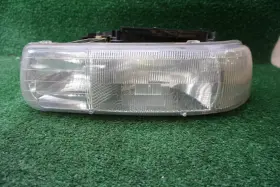 16524531 Gmc 1999 2000 2001 2002 Sierra 1500 Left Head Light Oem