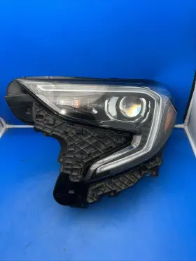 84355670 Gmc 84555670 2018-2021 Terrain Lh Driver Side Headlight Xenon Hid Oem 84355670 Gmc 84555670 2018-2021 Terrain Lh Driver Side Headlight Xenon Hid Oem