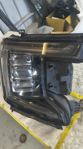 84898702 Gmc 21 22 Yukon Led Headlight Right Passenger Side Headlamp Oem