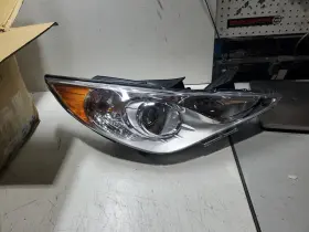 Hy078-b011r Headlightdepot Headlightsdepot Chrome Housing Halogen Headlight