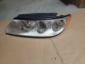 11521 Hyundai 06 -08 Azera Lh Driver Side Headlight Orange 7 Pin