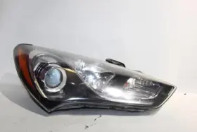 921022m530 Hyundai Right Passenger Headlight Halogen Base Fits 2013-2016 Genesis Oem #31402 921022m530 Hyundai Right Passenger Headlight Halogen Base Fits 2013-2016 Genesis Oem #31402