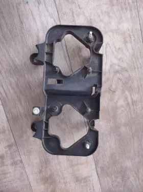 88201520 Jaguar 1995-1997 Xj6 Left Headlamp Support Bracket Mount Drivers