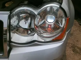 114-01131l Jeep Driver Headlight With Hid Opt Lmp Fits 08-10 Grand Cherokee 837599