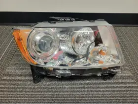 55079380aj Jeep 2011-2013 Grand Cherokee Right Passenger Headlight Oem Hid 55079380aj Jeep 2011-2013 Grand Cherokee Right Passenger Headlight Oem Hid
