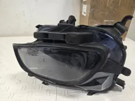 68102846ad Jeep 2014-2018 Cherokee Passenger Side Headlight Halogen Broken Tab