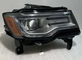Jeep 68111000ac 2014 - 2016 Grand Cherokee Oem Headlight Xenon Hid Right Passenger