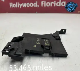 00122222 Land Rover 2012-2019 Range Evoque - Front Left Headlight Lamp Mount Bracket Oem