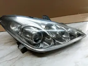 114-50111r Lexus Es330 2004 - 2006 Right Passenger Side Halogen Head Light