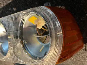 107-820-56-61 Mercedes-benz 0302355004 R107 Headlight W Turn Signal Right Nos Bosch 107-820-56-61 Mercedes-benz 0302355004 R107 Headlight W Turn Signal Right Nos Bosch