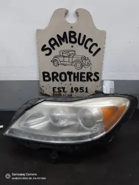 114-51421l Mercedes-benz 2011 Cl550 Driver Side Headlight Xenon Mount Cracked/ No Go 114-51421l Mercedes-benz 2011 Cl550 Driver Side Headlight Xenon Mount Cracked/ No Go