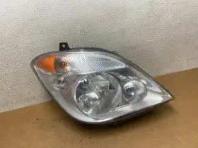 15149500 Mercedes-benz 2007 To 2013 Sprinter Headlight Right Passenger Halogen Oem X5332 Dw