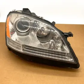 164-826-02-91 Mercedes-benz Oem 06-08 W164 Ml Class Right Xenon Headlamp Light Headlight Assembly
