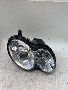 A0038205826 Mercedes-benz 2003 2004 2005 2006 2007 2008 2009 W209 Clk500 Rh Headlight Bi-xenon