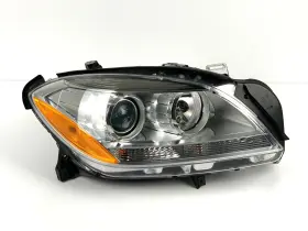 A1668205159 Mercedes-benz 2012-2015 Ml Class W166 Right Rh Passenger Side Halogen Headlight Oem A1668205159 Mercedes-benz 2012-2015 Ml Class W166 Right Rh Passenger Side Halogen Headlight Oem