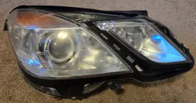 A2128203059 Mercedes-benz 2010-2013 E Class E350 E550 Passenger Right Rh Headlight Xenon Hid Oem