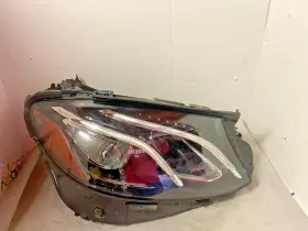 A2139064404 Mercedes-benz Oem 2017 2018 2019 2020 E Class Sedan W213 Rh Full Led Headlight Damage