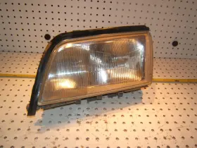 Mercedes-benz / Genuine 1 305 230 127 W202 94-96 220/280 Left Driver Bosch Headlight Mbz Assembly Mercedes-benz / Genuine 1 305 230 127 W202 94-96 220/280 Left Driver Bosch Headlight Mbz Assembly