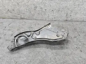 Pp218 Mercedes-benz Front Headlight Support Bracket Right Side W218 Cls400 Cls63 Cls550 Oem